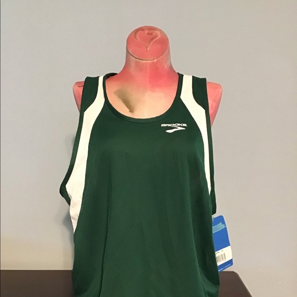 Brooks Other - Brooks workout green & white tank top, Medium